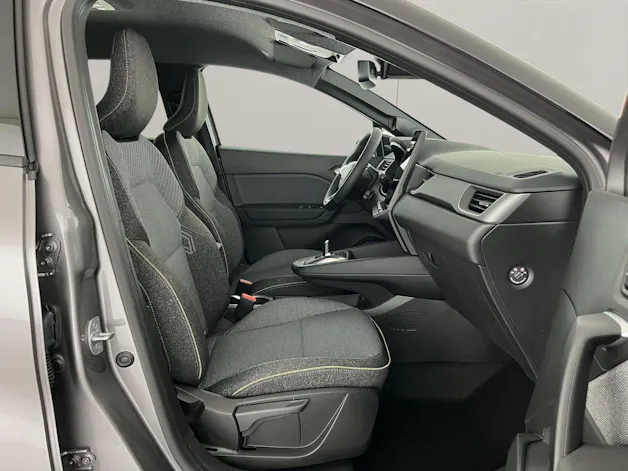 RENAULT Captur 1.8 E-Tech techno