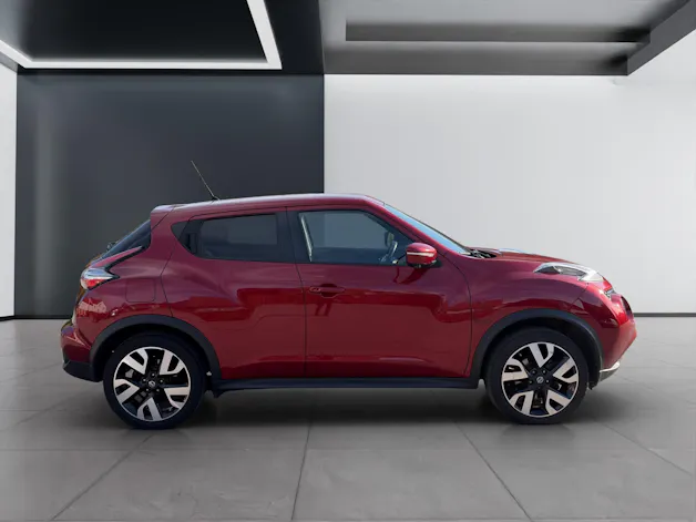 NISSAN Juke 1.6 DIG-T Tekna 4x4 AT