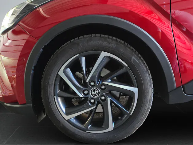 Toyota C-HR 2.0 VVTi HSD Move
