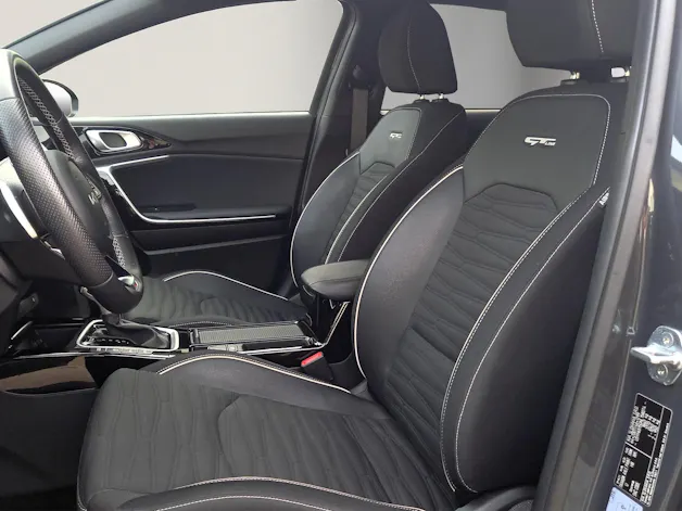 Kia Ceed 1.5 T-GDi MHEV GT-Line