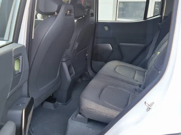 Kia EV2 61 kWh Air 4P