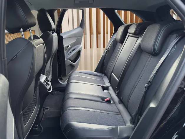 PEUGEOT 3008 1.2 PureTech Allure Pack