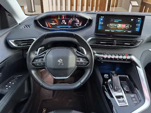 PEUGEOT 3008 1.2 PureTech Allure Pack