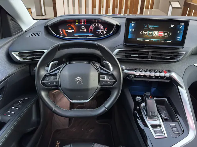 PEUGEOT 3008 1.2 PureTech Allure Pack