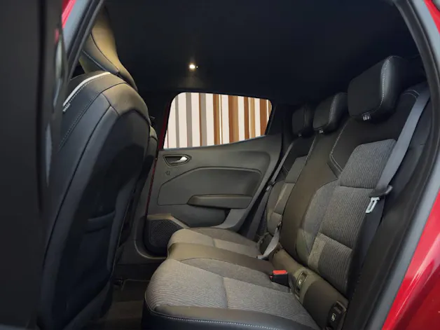 Mitsubishi Colt 1.6 HEV Instyle