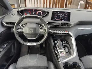 PEUGEOT 5008 1.5 BlueHDi GT Line