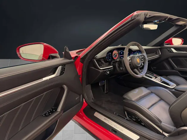 PORSCHE 911 Turbo S Cabriolet