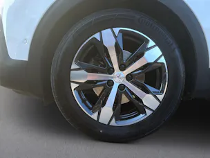 PEUGEOT 3008 1.5 BlueHDi Allure