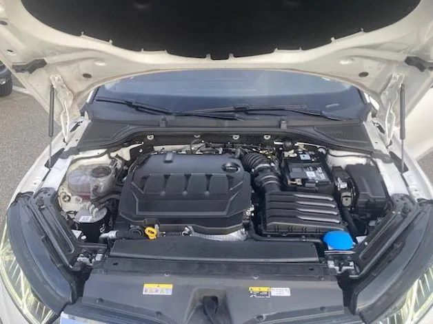 SKODA Octavia Combi 2.0 TDI DSG Style