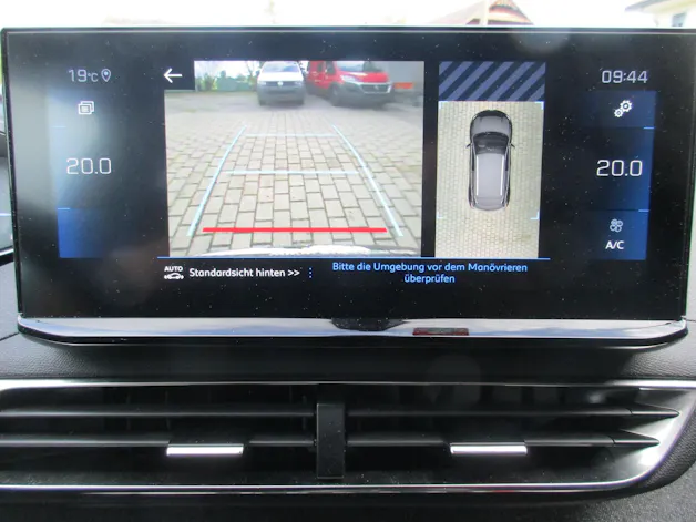 PEUGEOT 3008 1.2 PureTech Allure Pack EAT8