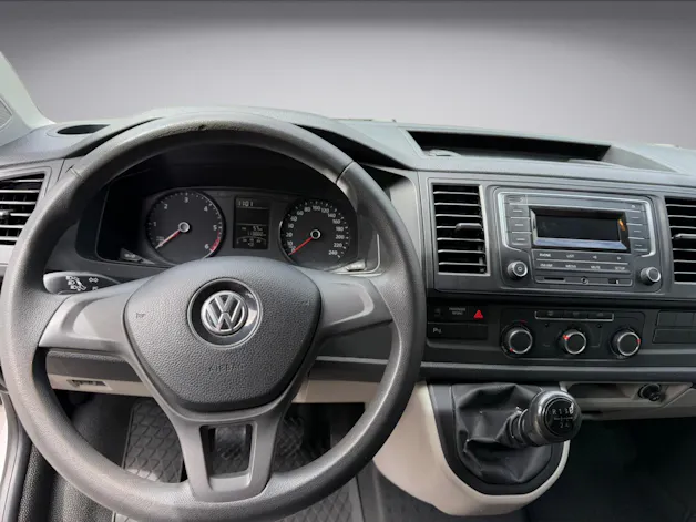 VW T6 2.0 TDI Entry * Hochdach * Klima * Euro 6 * Rückfahrkamera * Dach Version * 3 Sitzer *