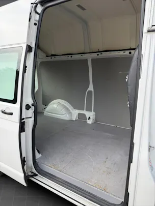 VW T6 2.0 TDI Entry * Hochdach * Klima * Euro 6 * Rückfahrkamera * Dach Version * 3 Sitzer *
