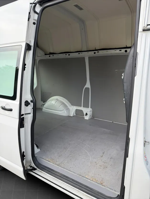 VW T6 2.0 TDI Entry * Hochdach * Klima * Euro 6 * Rückfahrkamera * Dach Version * 3 Sitzer *