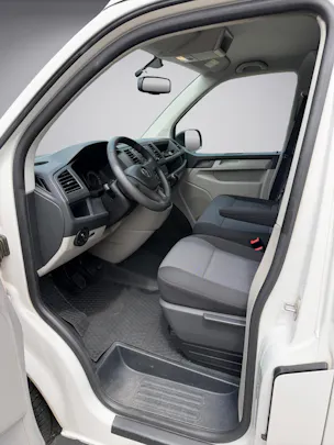 VW T6 2.0 TDI Entry * Hochdach * Klima * Euro 6 * Rückfahrkamera * Dach Version * 3 Sitzer *