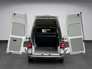 VW T6 2.0 TDI Entry * Hochdach * Klima * Euro 6 * Rückfahrkamera * Dach Version * 3 Sitzer *