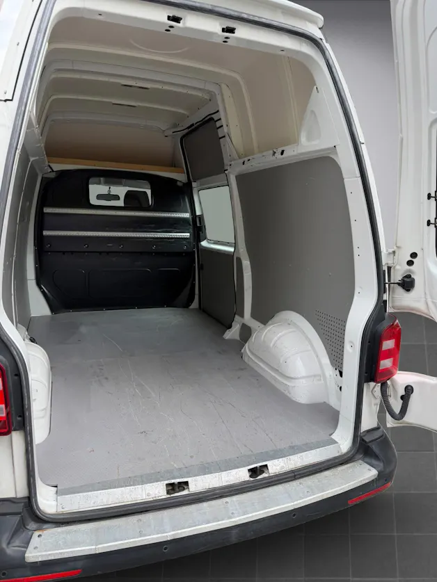 VW T6 2.0 TDI Entry * Hochdach * Klima * Euro 6 * Rückfahrkamera * Dach Version * 3 Sitzer *