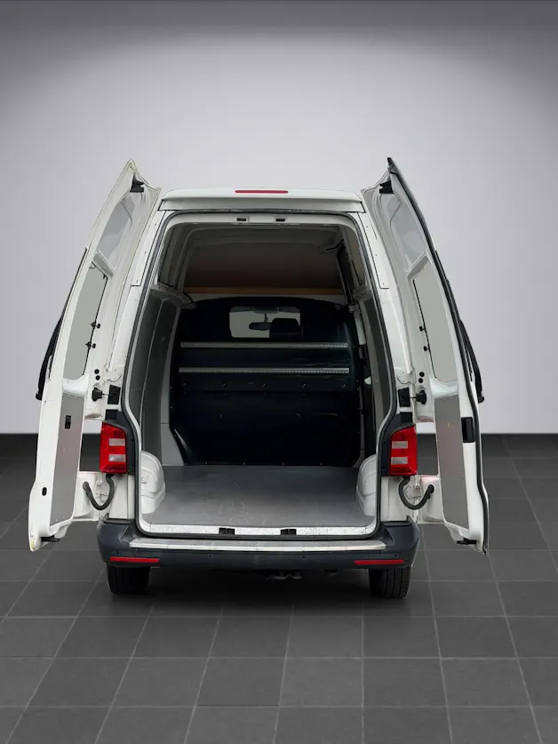 VW T6 2.0 TDI Entry * Hochdach * Klima * Euro 6 * Rückfahrkamera * Dach Version * 3 Sitzer *