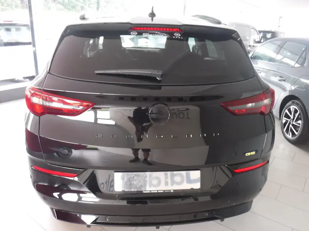 OPEL Grandland 1.6 Hybrid4 GSe Automatik