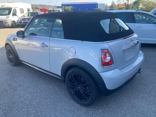 MINI Cooper Cabriolet