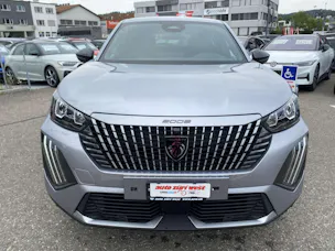 PEUGEOT 2008 1.2 145 MHEV Allure Automat
