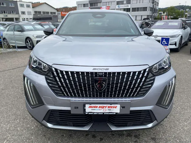 PEUGEOT 2008 1.2 145 MHEV Allure Automat