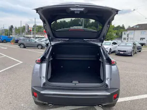 PEUGEOT 2008 1.2 145 MHEV Allure Automat