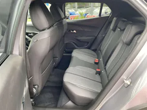 PEUGEOT 2008 1.2 145 MHEV Allure Automat
