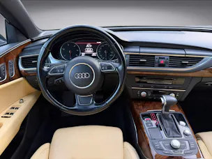 AUDI A7 Sportback 3.0 TDI quattro S-tronic * S line *