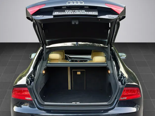 AUDI A7 Sportback 3.0 TDI quattro S-tronic * S line *