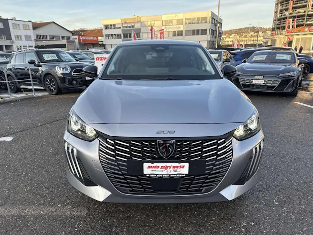 PEUGEOT 208 1.2 MHEV 110 Allure Automat
