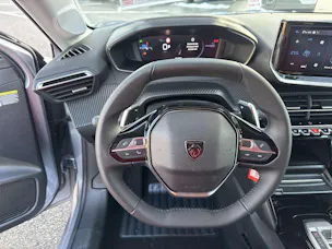 PEUGEOT 208 1.2 MHEV 110 Allure Automat