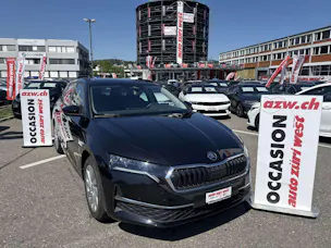 SKODA Octavia Combi 2.0 TDi Selection DSG-Automat