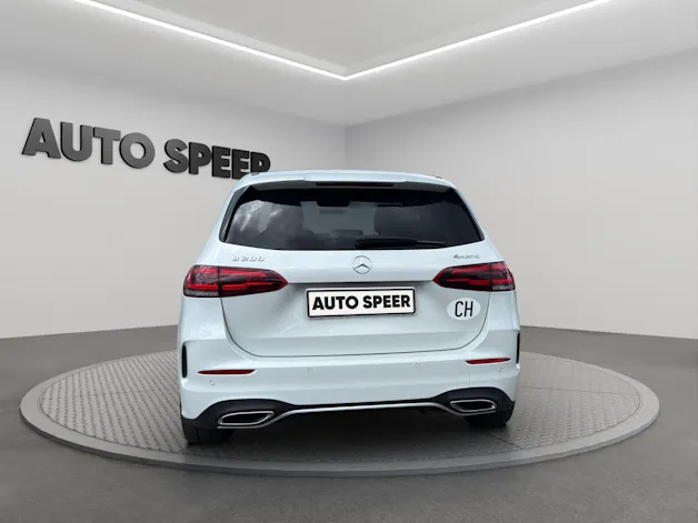 MERCEDES-BENZ B 200 4Matic AMG Line