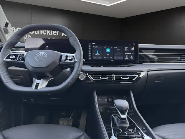 MG HS 1.5 Hybrid Luxury
