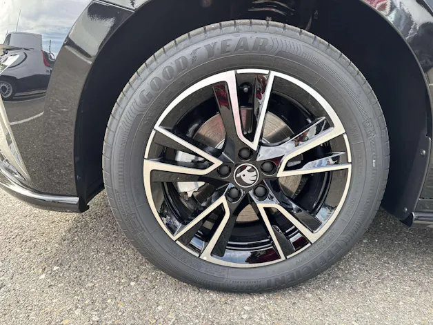 SKODA Fabia 1.5 TSi Monte Carlo DSG-Automat