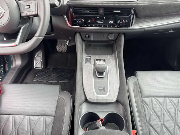 NISSAN Qashqai 1.3 DIG-T MHEV Tekna+ Xtronic-Automat