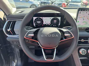 SKODA Kodiaq 2.0 TDi Selection 4x4 DSG-Automat