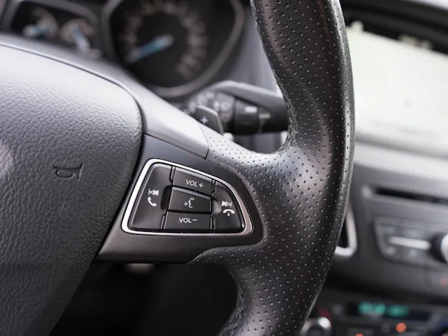 FORD Focus 1.5 SCTi ST Line Automatic