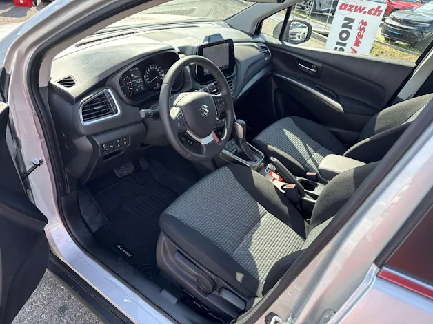 Suzuki S-Cross 1.4 16V Compact+ 4WD MHD Automat