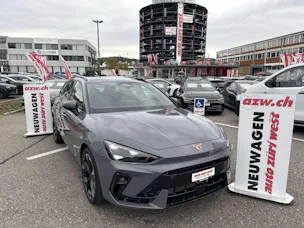 CUPRA LEON ST 1.5 eTSi DSG-Automat