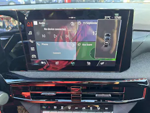 RENAULT Clio 1.2 TCe Evolution NEUES MODELL EDC-Automat