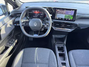 RENAULT Clio 1.2 TCe Evolution NEUES MODELL EDC-Automat