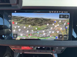 AUDI A3 Limousine 35 TDi S-Line S-Tronic Automat