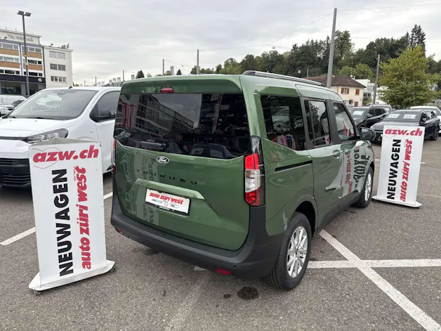 FORD Tourneo Courier 1.0 EcoBoost Titanium Automat