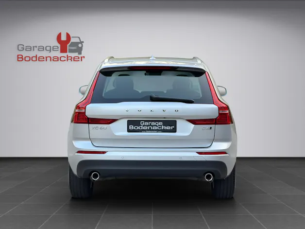 VOLVO XC60 D4 AWD Momentum Geartronic * 190PS *