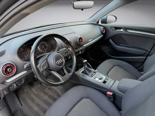 AUDI A3 Sportback 1.6 TDI