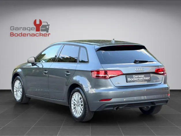 AUDI A3 Sportback 1.6 TDI