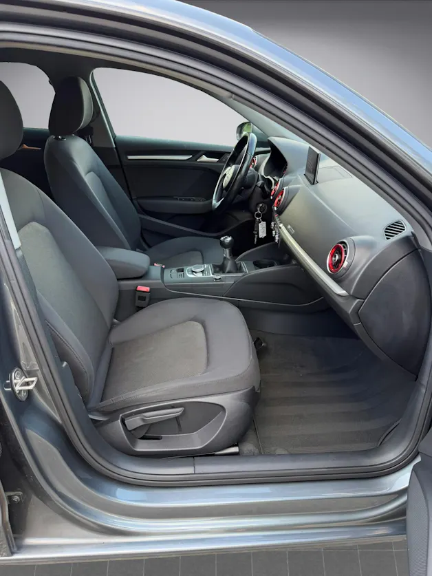 AUDI A3 Sportback 1.6 TDI