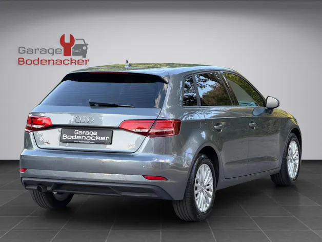 AUDI A3 Sportback 1.6 TDI