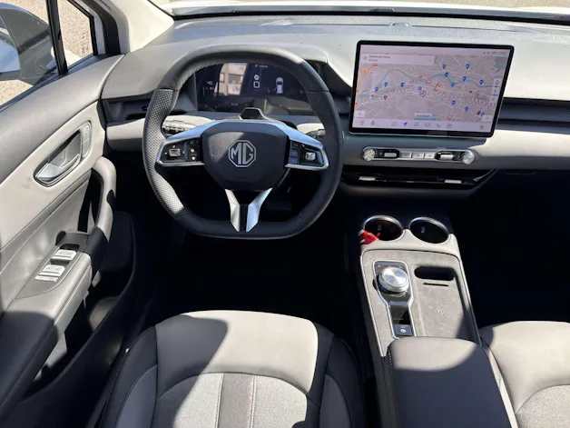 MG 4 EV 64kWh Premium Facelift Automat